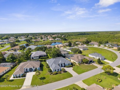 BEAUTIFUL MOVE IN READY POOL HOME in Glen Lakes with ***LOADS OF on Glen Lakes Country Club in Florida - for sale on GolfHomes.com, golf home, golf lot