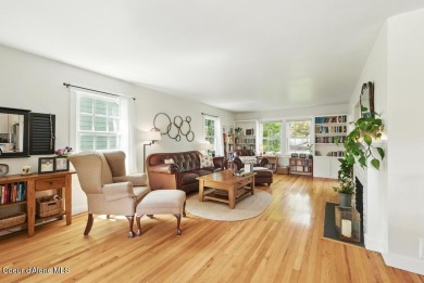 Beautifully updated Cape Cod style home just steps from Manito on Manito Golf and Country Club in Washington - for sale on GolfHomes.com, golf home, golf lot