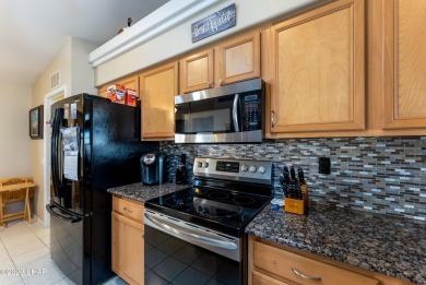 Welcome to 2843 Jamaica Blvd S, a beautiful , comfortable and on London Bridge Golf Course in Arizona - for sale on GolfHomes.com, golf home, golf lot