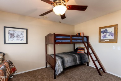 Welcome to 2843 Jamaica Blvd S, a beautiful , comfortable and on London Bridge Golf Course in Arizona - for sale on GolfHomes.com, golf home, golf lot