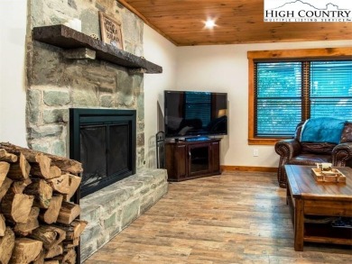Stylishly Rustic cabin totally renovated in 2019. Great Room on Beech Mountain Club in North Carolina - for sale on GolfHomes.com, golf home, golf lot