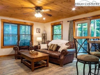 Stylishly Rustic cabin totally renovated in 2019. Great Room on Beech Mountain Club in North Carolina - for sale on GolfHomes.com, golf home, golf lot