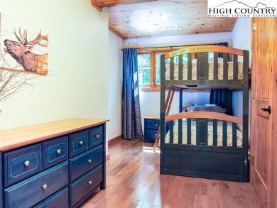 Stylishly Rustic cabin totally renovated in 2019. Great Room on Beech Mountain Club in North Carolina - for sale on GolfHomes.com, golf home, golf lot