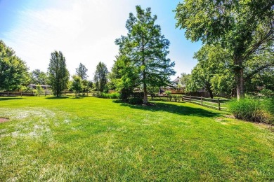 This one-owner, impeccably maintained 4-bed, 3.5-bath home has on Twin Run Municipal Golf Course in Ohio - for sale on GolfHomes.com, golf home, golf lot