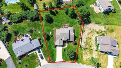 This one-owner, impeccably maintained 4-bed, 3.5-bath home has on Twin Run Municipal Golf Course in Ohio - for sale on GolfHomes.com, golf home, golf lot