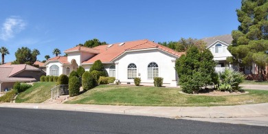 Golf course and mountain views in one of the best subdivisions on St. George Golf Course in Utah - for sale on GolfHomes.com, golf home, golf lot