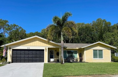 NO FLOOD INSURANCE REQUIRED!  
Welcome to your own personal on Lansbrook Golf Club in Florida - for sale on GolfHomes.com, golf home, golf lot