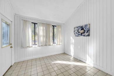 **Private END-UNIT TOWNHOME in Royal Oak Village - BLUEWATER on Golf Club at Bluewater Bay Resort in Florida - for sale on GolfHomes.com, golf home, golf lot