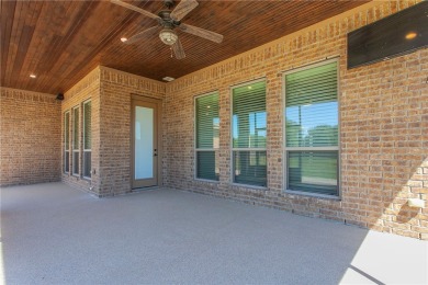 Attention GOLFERS...only a short golf cart ride to Mill Creek on Mill Creek Golf Club in Texas - for sale on GolfHomes.com, golf home, golf lot