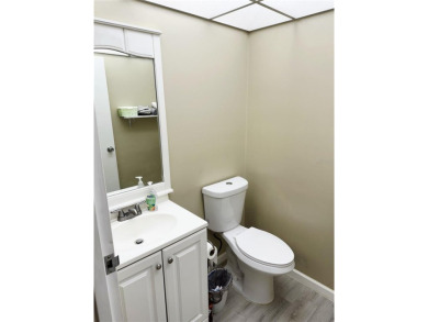 SELLER WILL CARRY THE NOTE FOR UP TO 10 YEARS WITH $25,000 DOWN on Sandpiper Golf Club in Florida - for sale on GolfHomes.com, golf home, golf lot