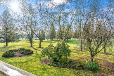 Welcome to Country Club Commons at Rock Creek.  This top floor on Rock Creek Country Club in Oregon - for sale on GolfHomes.com, golf home, golf lot