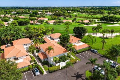 Beautifully updated 1-bedroom, 1.5-bath townhouse in the on Quail Ridge Golf Course and Country Club in Florida - for sale on GolfHomes.com, golf home, golf lot