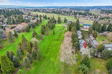 Welcome to Country Club Commons at Rock Creek.  This top floor on Rock Creek Country Club in Oregon - for sale on GolfHomes.com, golf home, golf lot