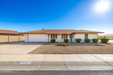 Fantastic opportunity to own this lovely 2-bedroom, 2-bath home on Sun City Riverview Golf Course in Arizona - for sale on GolfHomes.com, golf home, golf lot