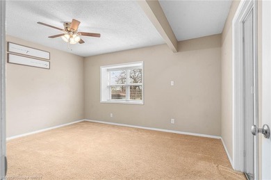 Gorgeous 4 bed 3 full bath home in Bellwood subdivision with on Vache-Grasse Country Club in Arkansas - for sale on GolfHomes.com, golf home, golf lot