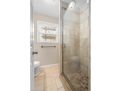 Gorgeous 4 bed 3 full bath home in Bellwood subdivision with on Vache-Grasse Country Club in Arkansas - for sale on GolfHomes.com, golf home, golf lot