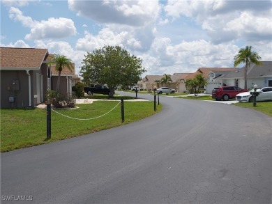 Here's your chance to own a beautiful updated home in the much on Sabal Springs Golf and Racquet Club in Florida - for sale on GolfHomes.com, golf home, golf lot