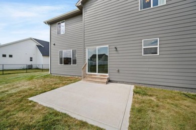 Seller is offering $5,000 towards closing costs with an on Ballard Golf and Country Club in Iowa - for sale on GolfHomes.com, golf home, golf lot