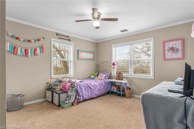 Gorgeous 4 bed 3 full bath home in Bellwood subdivision with on Vache-Grasse Country Club in Arkansas - for sale on GolfHomes.com, golf home, golf lot