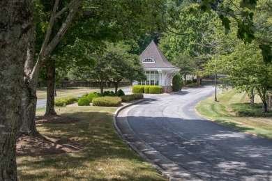 LOOKING FOR THE PERFECT LOT TO BUILD YOUR DREAM HOME ON???  Here on Virginian Golf Club in Virginia - for sale on GolfHomes.com, golf home, golf lot