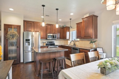 This townhome is SO nice that it should be a crime not to look on Rolling Hills Golf Club in South Dakota - for sale on GolfHomes.com, golf home, golf lot