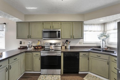 Welcome to 7755 Tokatee Dr, a well-maintained 4-bedroom home in on Turnberry Golf Course in Ohio - for sale on GolfHomes.com, golf home, golf lot