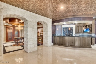 5 STAR Service in this Traditional Penthouse w/express elevator on Badlands Golf Club in Nevada - for sale on GolfHomes.com, golf home, golf lot