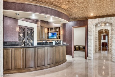 5 STAR Service in this Traditional Penthouse w/express elevator on Badlands Golf Club in Nevada - for sale on GolfHomes.com, golf home, golf lot