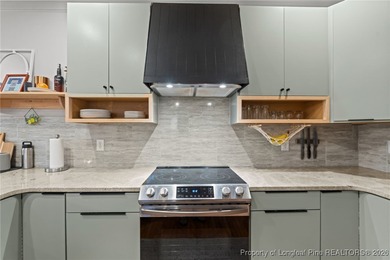 Welcome to this well-maintained home nestled in the gated golf on Anderson Creek Golf Club in North Carolina - for sale on GolfHomes.com, golf home, golf lot