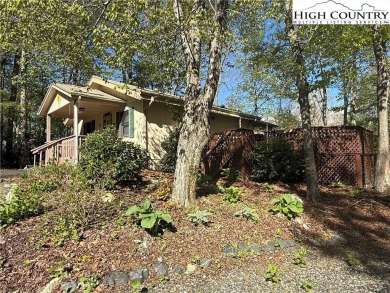 Nestled in the heart of the highly desirable Linville Land on Land Harbor Golf Course in North Carolina - for sale on GolfHomes.com, golf home, golf lot