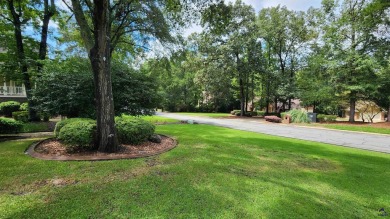 Discover this beautifully crafted 4-bedroom, all-brick home in on Landings Golf Club in Georgia - for sale on GolfHomes.com, golf home, golf lot