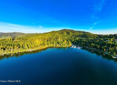 Discover the perfect opportunity to build your dream home on on Hayden Lake Country Club in Idaho - for sale on GolfHomes.com, golf home, golf lot