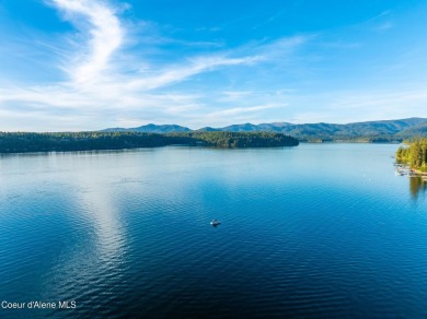 Discover the perfect opportunity to build your dream home on on Hayden Lake Country Club in Idaho - for sale on GolfHomes.com, golf home, golf lot