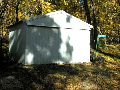 This is your opportunity to have a seasonal *get-away* and enjoy on Sunny Brae Golf and Country Club in Iowa - for sale on GolfHomes.com, golf home, golf lot