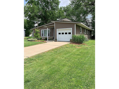 Don't miss this exceptionally remodeled home situated in a prime on Washington Country Club in Indiana - for sale on GolfHomes.com, golf home, golf lot