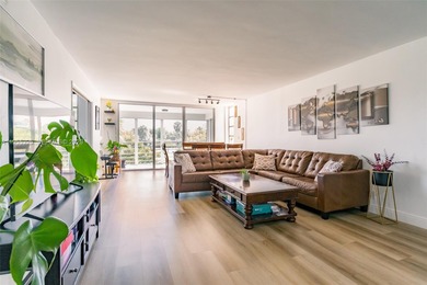 Seller offering up to $10,000 toward buyer's closing costs or on Oaks Country Club in Florida - for sale on GolfHomes.com, golf home, golf lot