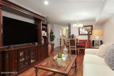 Lakeside location! Renovated and pristine lower-level villa with on Shadow Lake Village in New Jersey - for sale on GolfHomes.com, golf home, golf lot