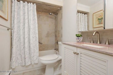 Lakeside location! Renovated and pristine lower-level villa with on Shadow Lake Village in New Jersey - for sale on GolfHomes.com, golf home, golf lot
