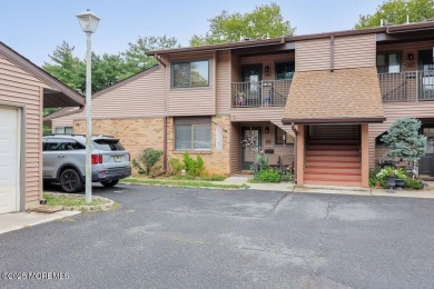 Lakeside location! Renovated and pristine lower-level villa with on Shadow Lake Village in New Jersey - for sale on GolfHomes.com, golf home, golf lot