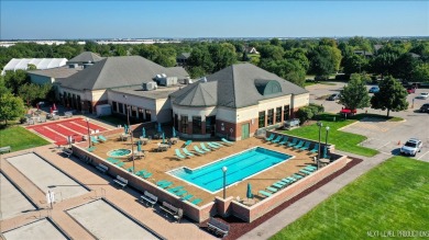 Welcome to Carillon of Plainfield!  Fabulous main level on The Links at Carillon in Illinois - for sale on GolfHomes.com, golf home, golf lot