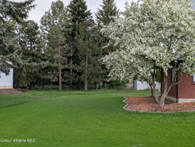 Room for a shop! Just under a half-acre lot in desirable Hayden on Avondale Golf and Tennis Club in Idaho - for sale on GolfHomes.com, golf home, golf lot