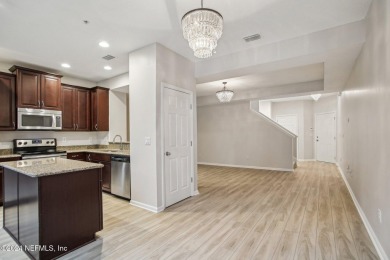 Welcome to this World Golf Village Townhome 3/2.5/2. Open floor on Slammer and Squire Golf Course in Florida - for sale on GolfHomes.com, golf home, golf lot