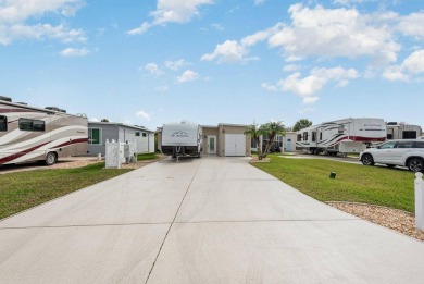 This fully renovated Executive Suite is 996 sq.ft. of a/c'd on The Great Outdoors Golf and Country Club in Florida - for sale on GolfHomes.com, golf home, golf lot