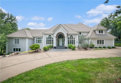 WELCOME TO YOUR DREAM HOME AND PRIVATE OASIS!  This estate home on Lakewood Oaks Golf Club, Ltd. in Missouri - for sale on GolfHomes.com, golf home, golf lot