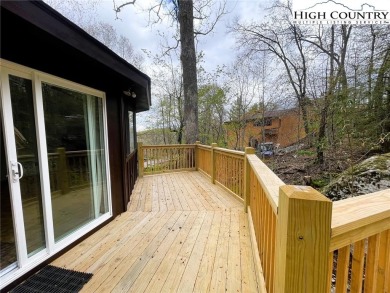Outstanding value in a prime central location! This 2-bedroom on Beech Mountain Club in North Carolina - for sale on GolfHomes.com, golf home, golf lot