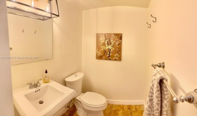 Located in the heart of Aventura this beautiful condo is move in on Turnberry Isle Resort and Club in Florida - for sale on GolfHomes.com, golf home, golf lot