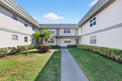 The peaceful 393 Flanders I in the Kings Point 55+ Community a on Kings Point Golf -Flanders Way in Florida - for sale on GolfHomes.com, golf home, golf lot