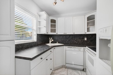 The peaceful 393 Flanders I in the Kings Point 55+ Community a on Kings Point Golf -Flanders Way in Florida - for sale on GolfHomes.com, golf home, golf lot