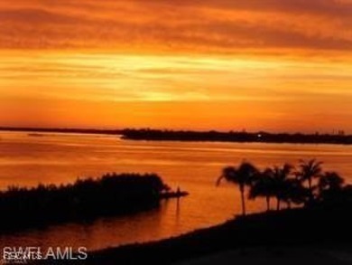 Fairway & Lakefront Panorama - Top-Floor Condo Sanctuary!! on The Landings Yacht, Golf and Tennis Club in Florida - for sale on GolfHomes.com, golf home, golf lot