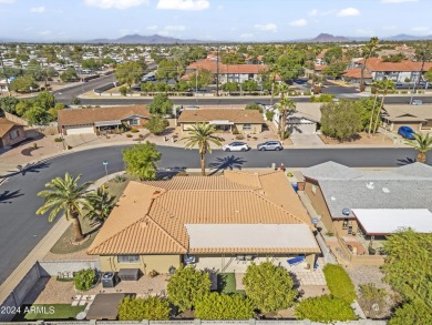 Your perfect, low-maintenance oasis on a private corner lot with on Sunland Village Golf Club in Arizona - for sale on GolfHomes.com, golf home, golf lot